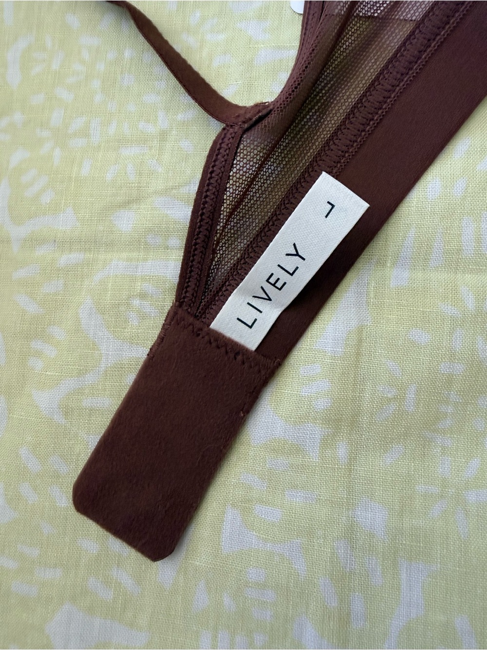 Lively Bralette in Umber, size L - Picture 8 of 8